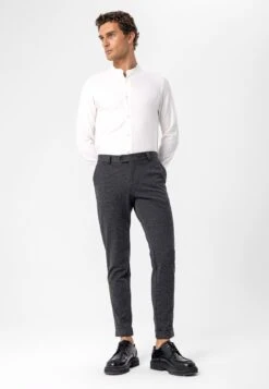 Slim Fit ChinoAnthracite Uomo Pantaloni AI722E00C-Q12 12 Slim Fit ChinoAnthracite Uomo Pantaloni AI722E00C-Q12 -Vendite Boss 07156c01596042f6aacbf78ac71129be