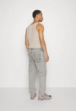 BRAVE SOUL Jeans A Sigaretta - Grey Acid 8 BRAVE SOUL Jeans A Sigaretta - Grey Acid -Vendite Boss 07a44d6a1bfa45eb84fcab27f038de8b