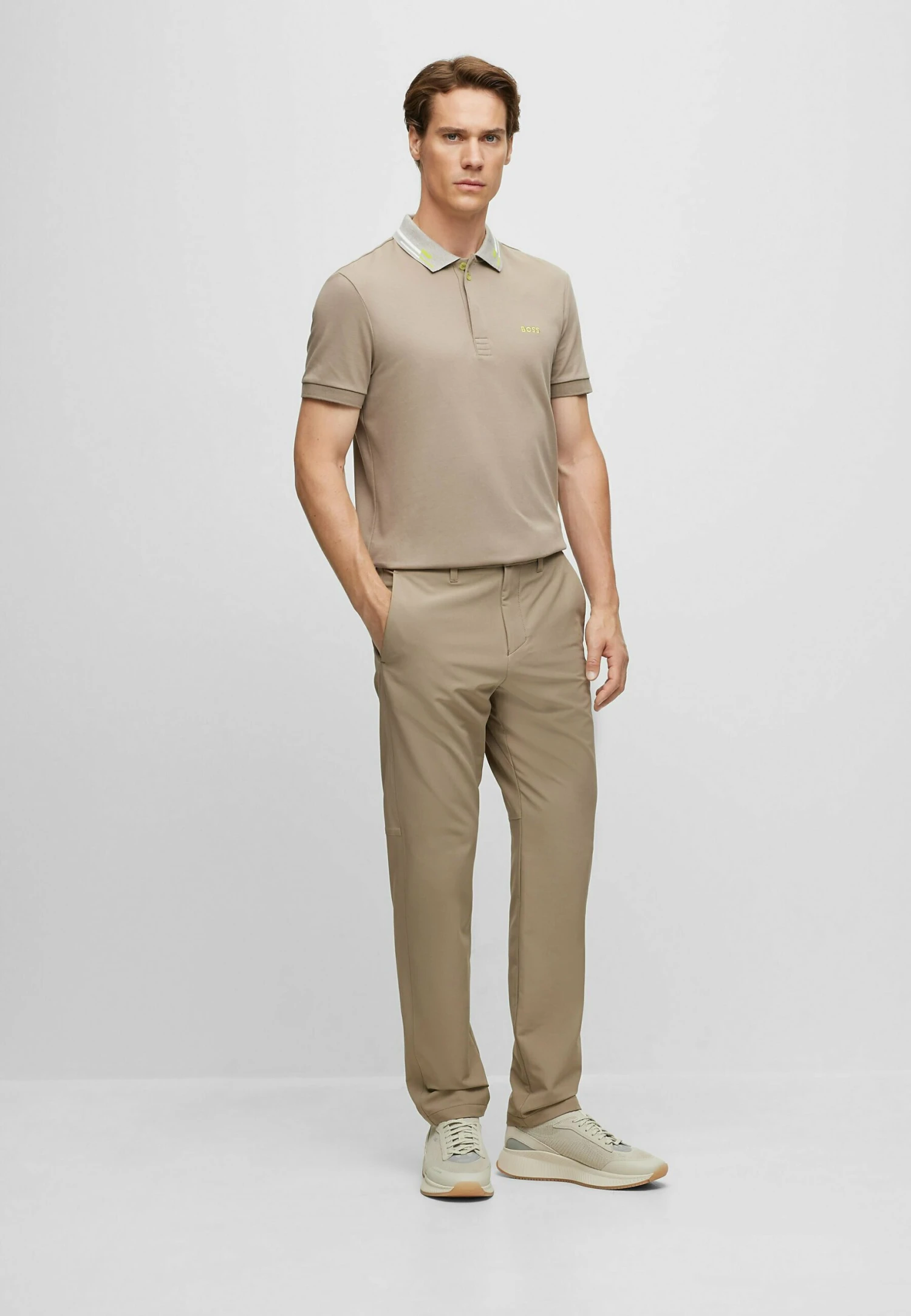 Boss Commuter-RegPantaloniLight Green Four Uomo Pantaloni BB122E10W-M11 2 Boss Commuter-RegPantaloniLight Green Four Uomo Pantaloni BB122E10W-M11 - immagine 2