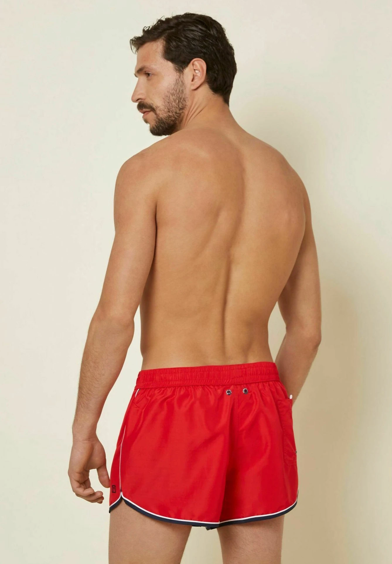 Yamamay PassepartoutShorts Da MareRosso Carminio Uomo Moda Mare 0YA82H002-G11 2 Yamamay PassepartoutShorts Da MareRosso Carminio Uomo Moda Mare 0YA82H002-G11 - immagine 2