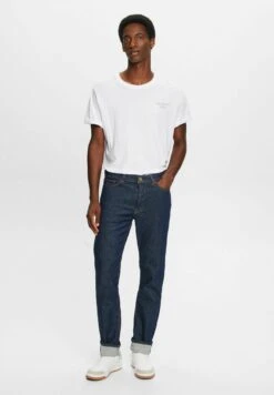ESPRIT Mit Mittlerer BundhöheJeans A SigarettaBlue Rinse Uomo Jeans ES122G0D3-K11 16 ESPRIT Mit Mittlerer BundhöheJeans A SigarettaBlue Rinse Uomo Jeans ES122G0D3-K11 -Vendite Boss 0f3dbe73a8394b0a9463f0720b580930