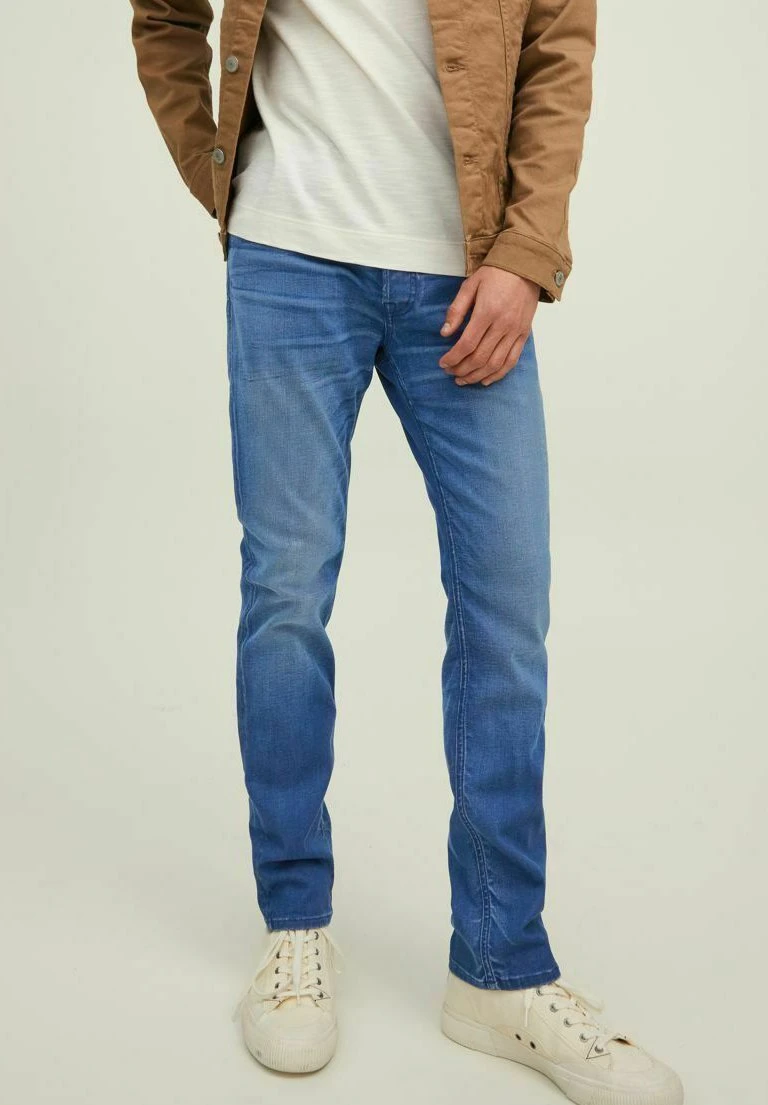 Jack & Jones Tim OliverJeans Slim FitBlue Denim Uomo Jeans JA222G1XM-K11 1 Jack & Jones Tim OliverJeans Slim FitBlue Denim Uomo Jeans JA222G1XM-K11