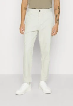 Boss Statum-2-ZPantaloniLight Pastel Grey Uomo Pantaloni BB122E0XN-C11 10 Boss Statum-2-ZPantaloniLight Pastel Grey Uomo Pantaloni BB122E0XN-C11 -Vendite Boss 239e1ebb90d144999a326b4df5d53914