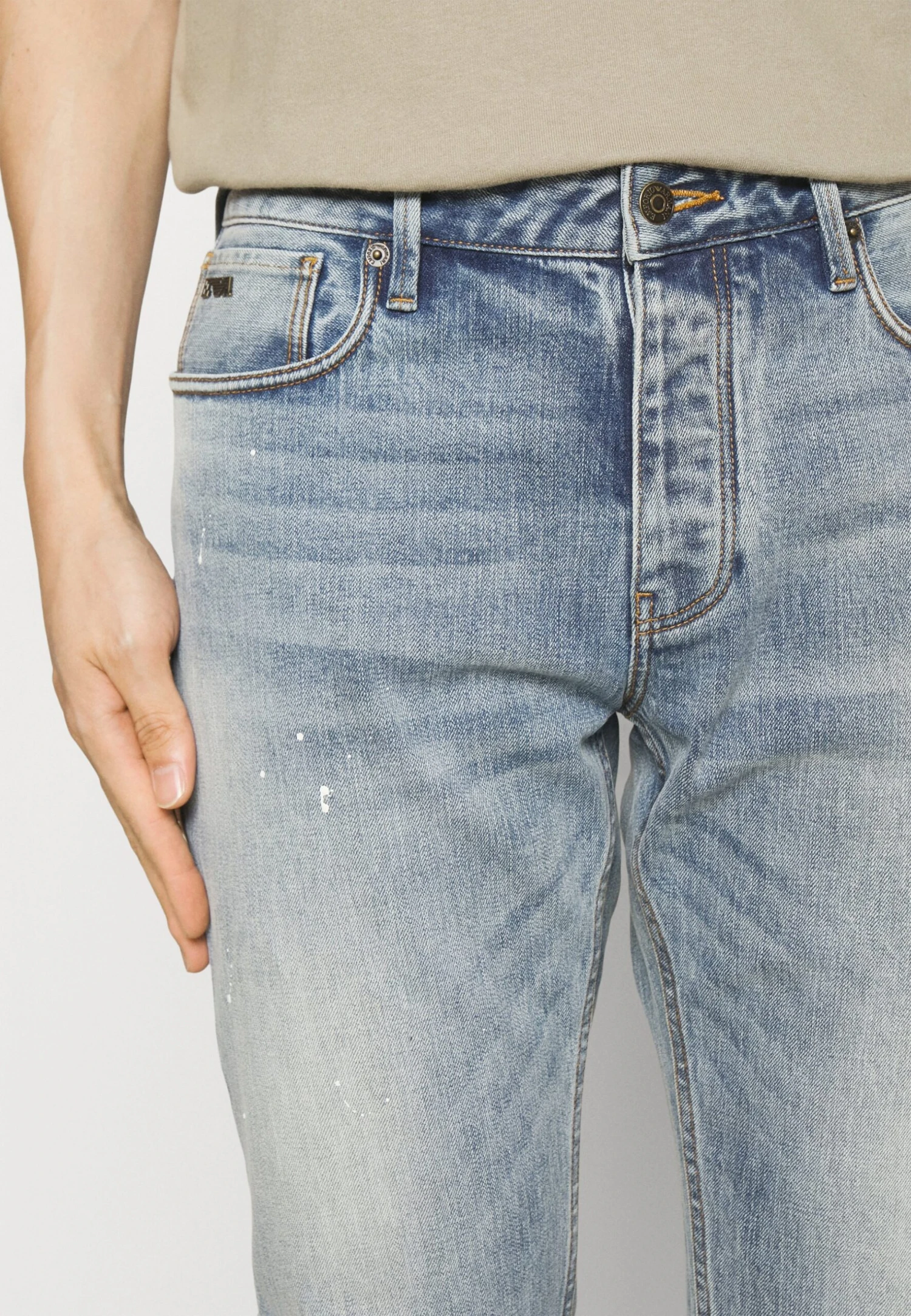 Emporio Armani Jeans A SigarettaLight Blue Denim Uomo Jeans EA822G06B-K11 4 Emporio Armani Jeans A SigarettaLight Blue Denim Uomo Jeans EA822G06B-K11 - immagine 4