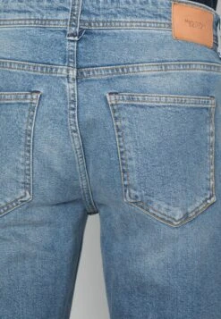 Marc O'Polo DENIM 5 Pocket Slim Fit Tapered Leg Regular Waist CoveredJeans Slim FitVintage Light Blue Uomo Jeans OP522G01V-K11 9 Marc O'Polo DENIM 5 Pocket Slim Fit Tapered Leg Regular Waist CoveredJeans Slim FitVintage Light Blue Uomo Jeans OP522G01V-K11 -Vendite Boss 29c215877bcc4a0682f3bece574c630b