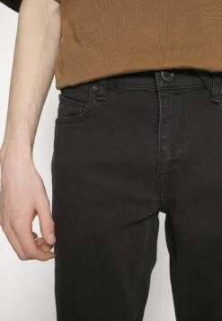 Volcom VortaJeans A SigarettaBlack Out Uomo Jeans V1922G02M-Q11 13 Volcom VortaJeans A SigarettaBlack Out Uomo Jeans V1922G02M-Q11 -Vendite Boss 2b4bd063dc494f2f9a205475b5ad6243