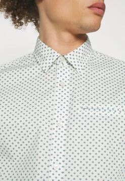 Jack & Jones Jjeremy Detail Shirt Ls NoosCamicia EleganteCloud Dancer Uomo Camicie JA222D2FG-A11 9 Jack & Jones Jjeremy Detail Shirt Ls NoosCamicia EleganteCloud Dancer Uomo Camicie JA222D2FG-A11 -Vendite Boss 2b93329b491c47e78cf6429971b3860a