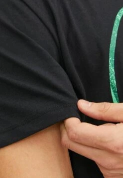 Jack & Jones KlassischesT-Shirt Con StampaBlack Uomo T-shirt E Polo JA222O5G3-Q11 -Vendite Boss 35329836e69147779fb8b161177ec0d4