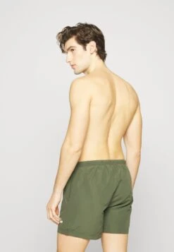 Ellesse LaminaShorts Da MareKhaki Uomo Moda Mare EL982H04U-N11 8 Ellesse LaminaShorts Da MareKhaki Uomo Moda Mare EL982H04U-N11 -Vendite Boss 3724cbb1eeaf432ba76ad917e1a447a7