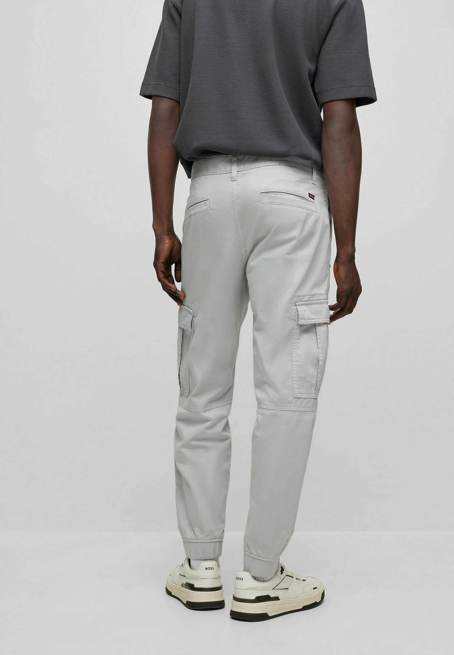 Boss SislaPantaloni CargoLight Grey Uomo Pantaloni BB121A0FC-C11 3 Boss SislaPantaloni CargoLight Grey Uomo Pantaloni BB121A0FC-C11 - immagine 3