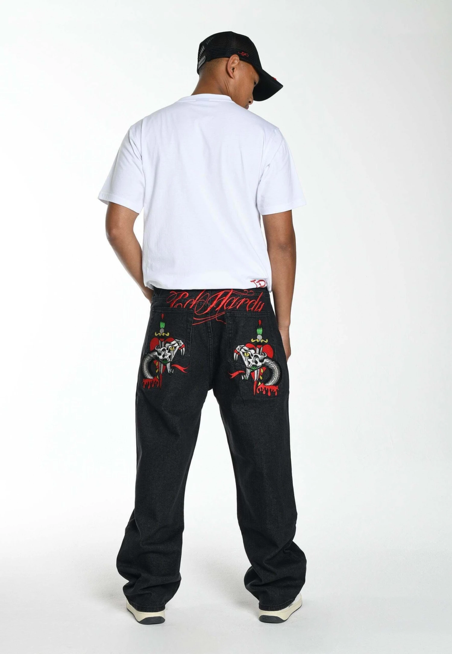 Ed Hardy Snake Sever Tattoo Graphic - Jeans Baggy - Black 1 Ed Hardy Snake Sever Tattoo Graphic - Jeans Baggy - Black