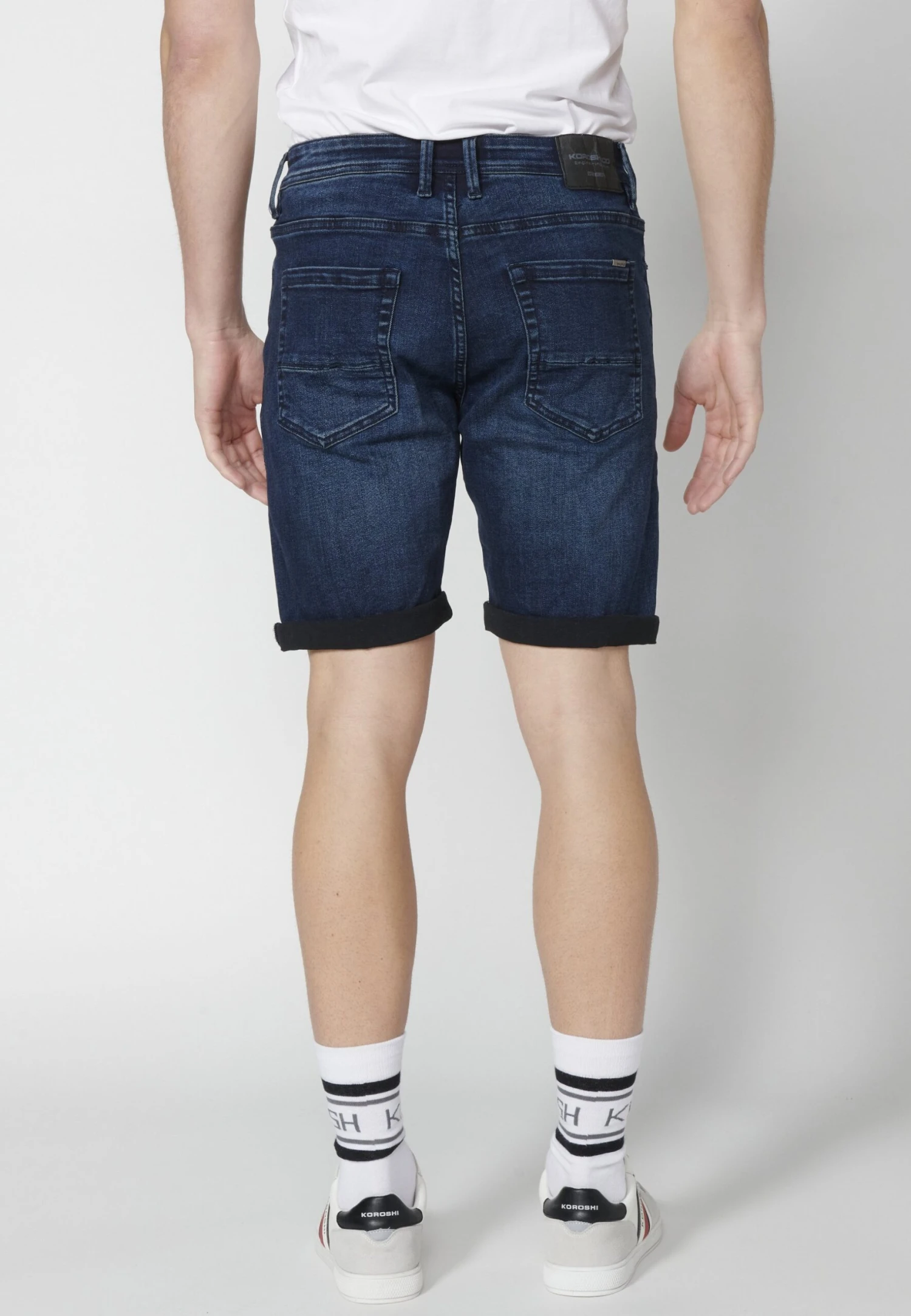 Koroshi StrecthStrectShorts Di JeansAzul Osc Dark Blue Uomo Jeans KOL22F08F-K11 3 Koroshi StrecthStrectShorts Di JeansAzul Osc Dark Blue Uomo Jeans KOL22F08F-K11 - immagine 3