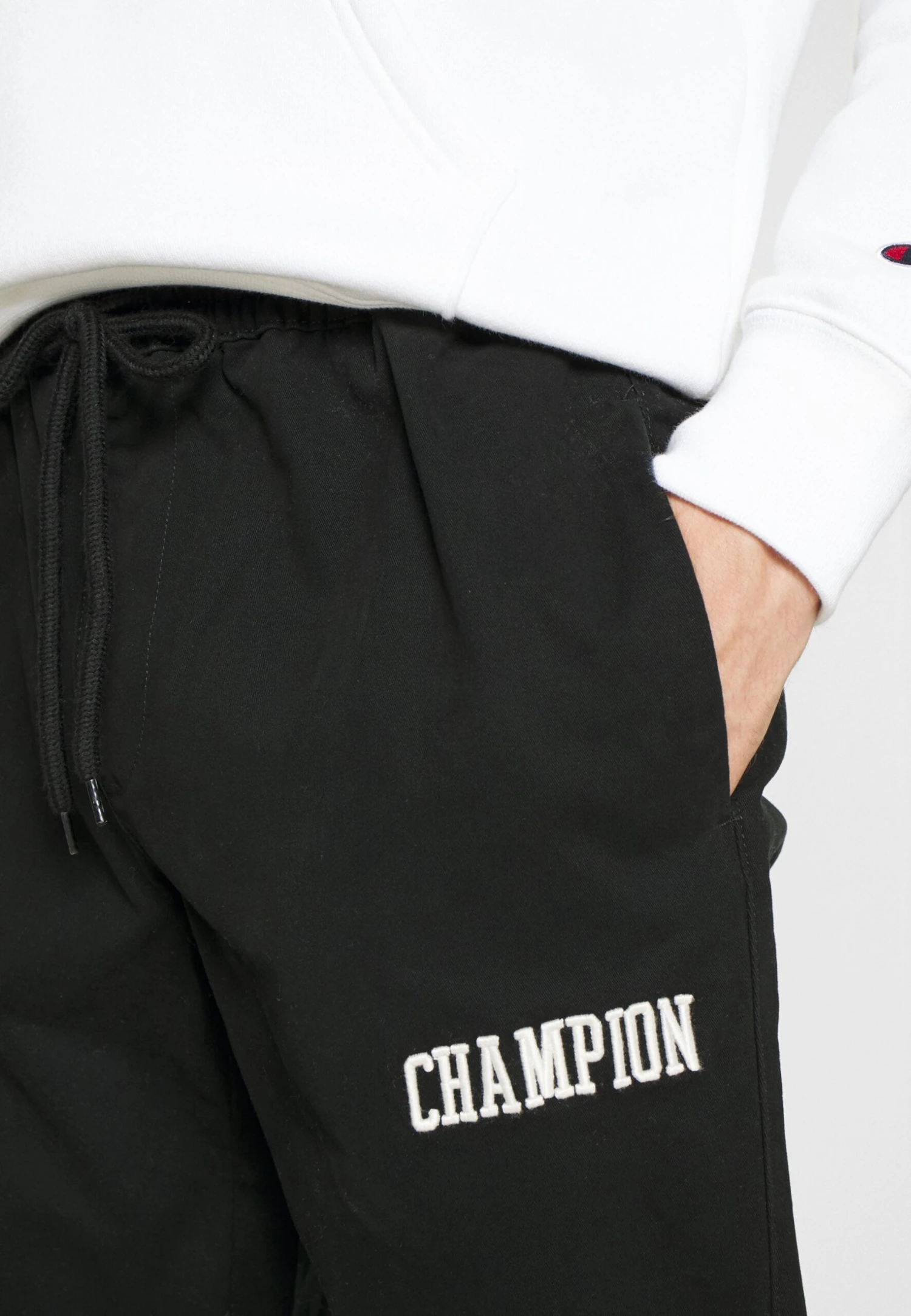 Elastic Cuff PantsPantaloni SportiviBlack Uomo Pantaloni C4A22E00R-K11 8 Elastic Cuff PantsPantaloni SportiviBlack Uomo Pantaloni C4A22E00R-K11 - immagine 8