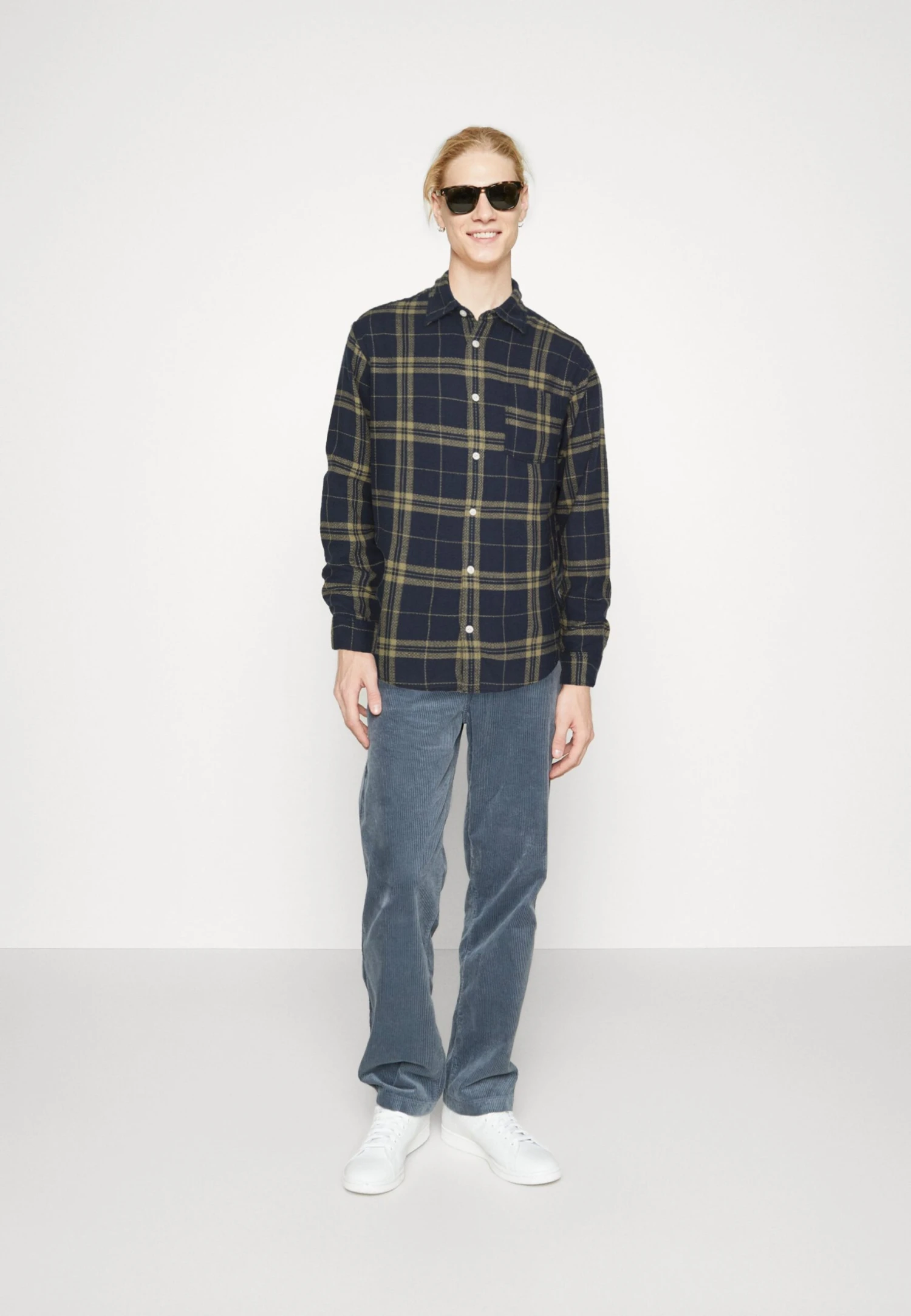 Jack & Jones Jorjames Berlin Shirt CamiciaOuter Space Uomo Camicie JA222D2HY-Q11 2 Jack & Jones Jorjames Berlin Shirt CamiciaOuter Space Uomo Camicie JA222D2HY-Q11 - immagine 2