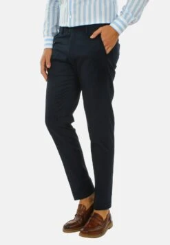 Pantaloni Capri - Chino - Blu 10 Pantaloni Capri - Chino - Blu -Vendite Boss 4847abd4402a4ba390375868587fc55f