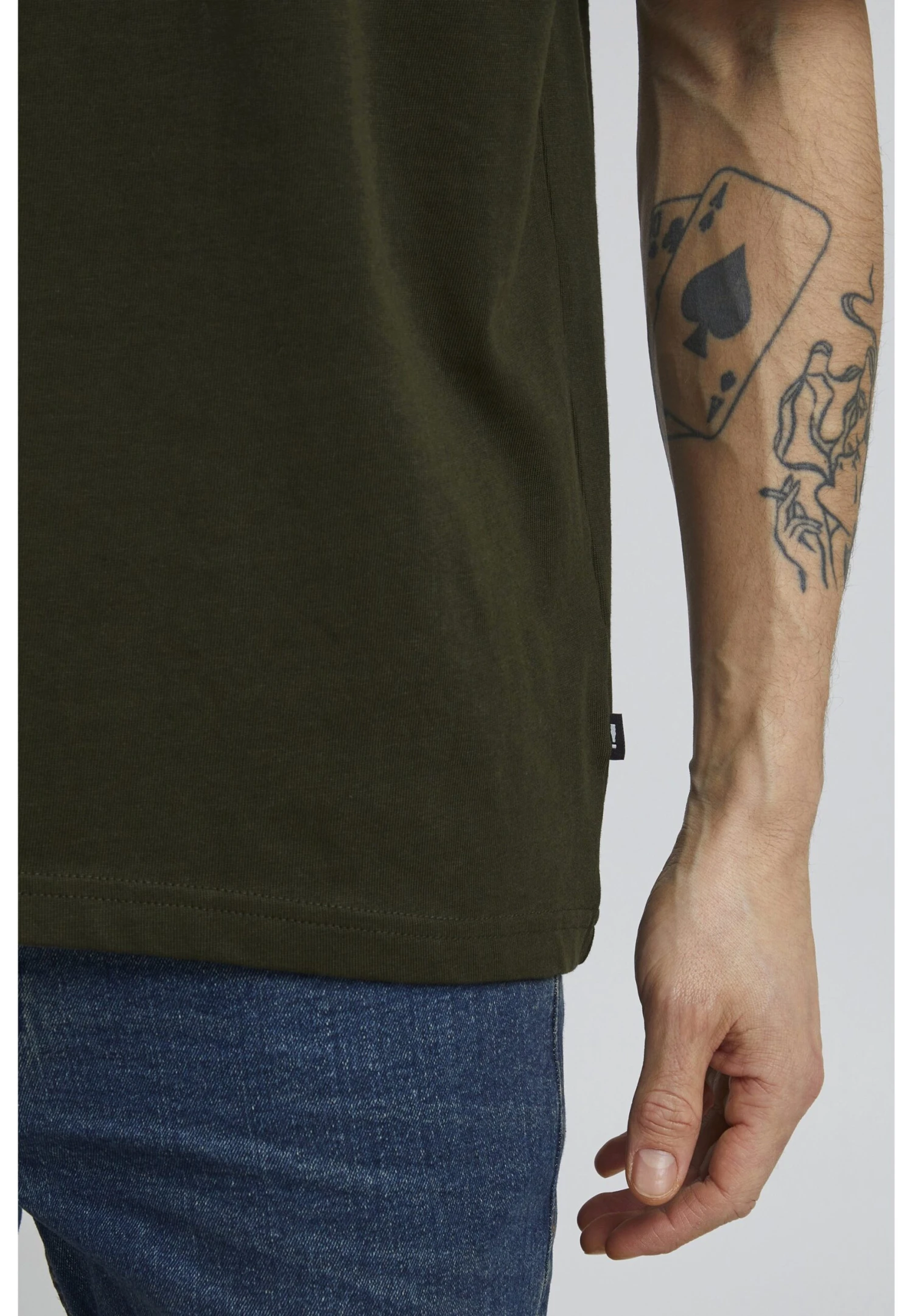 Solid Cadel - T-Shirt Basic - Rosin 5 Solid Cadel - T-Shirt Basic - Rosin - immagine 5