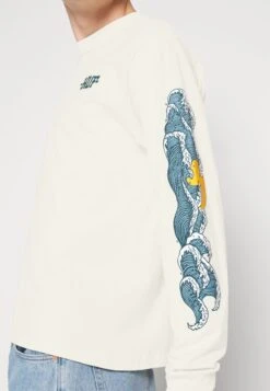 HUF Rogue Wave TeeMaglietta A Manica LungaBone Uomo T-shirt E Polo H0H22O0I3-B11 -Vendite Boss 57aad85055814bbc927fd26ef8568e18