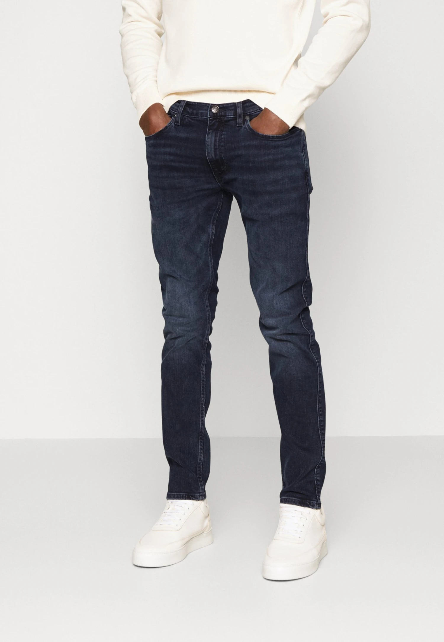 Hugo Jeans Skinny FitNavy Uomo Jeans HU722G09H-K11 1 Hugo Jeans Skinny FitNavy Uomo Jeans HU722G09H-K11