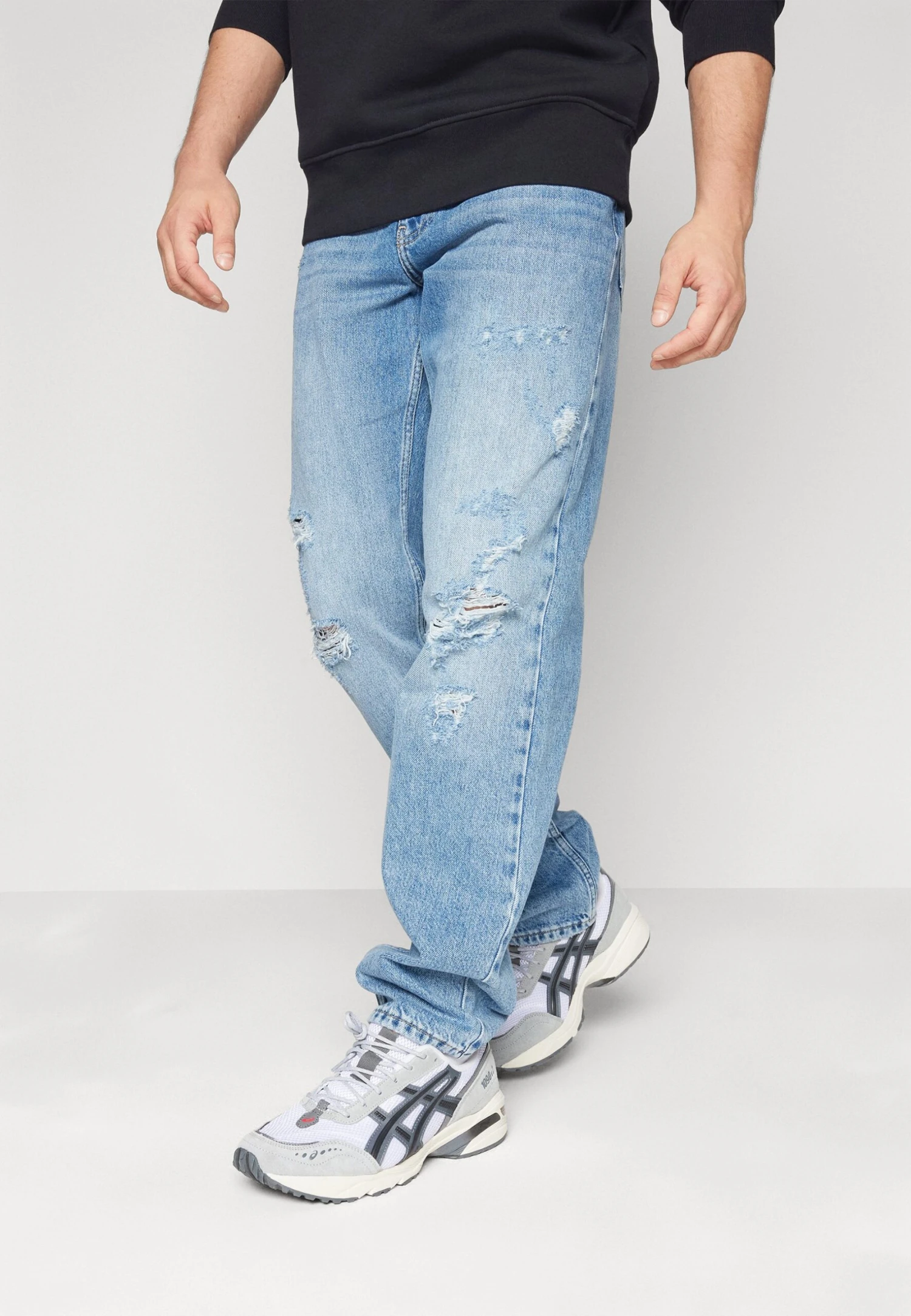 Karl Lagerfeld Jeans StraightJeans A SigarettaLight Blue Uomo Jeans K3W22G00S-K11 4 Karl Lagerfeld Jeans StraightJeans A SigarettaLight Blue Uomo Jeans K3W22G00S-K11 - immagine 4