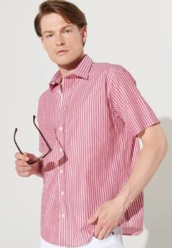 Comfort Fit Painted YarnCamiciaBurgundy/White Uomo Camicie A7T22D09M-G11 9 Comfort Fit Painted YarnCamiciaBurgundy/White Uomo Camicie A7T22D09M-G11 -Vendite Boss 61ff7ca791a041149b33289bb010383e