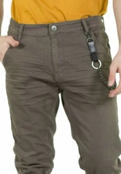 Koroshi Slim Fit - Pantaloni - Kaki 7 Koroshi Slim Fit - Pantaloni - Kaki -Vendite Boss 64b44fa0196b40e68acb416ec99c5b53