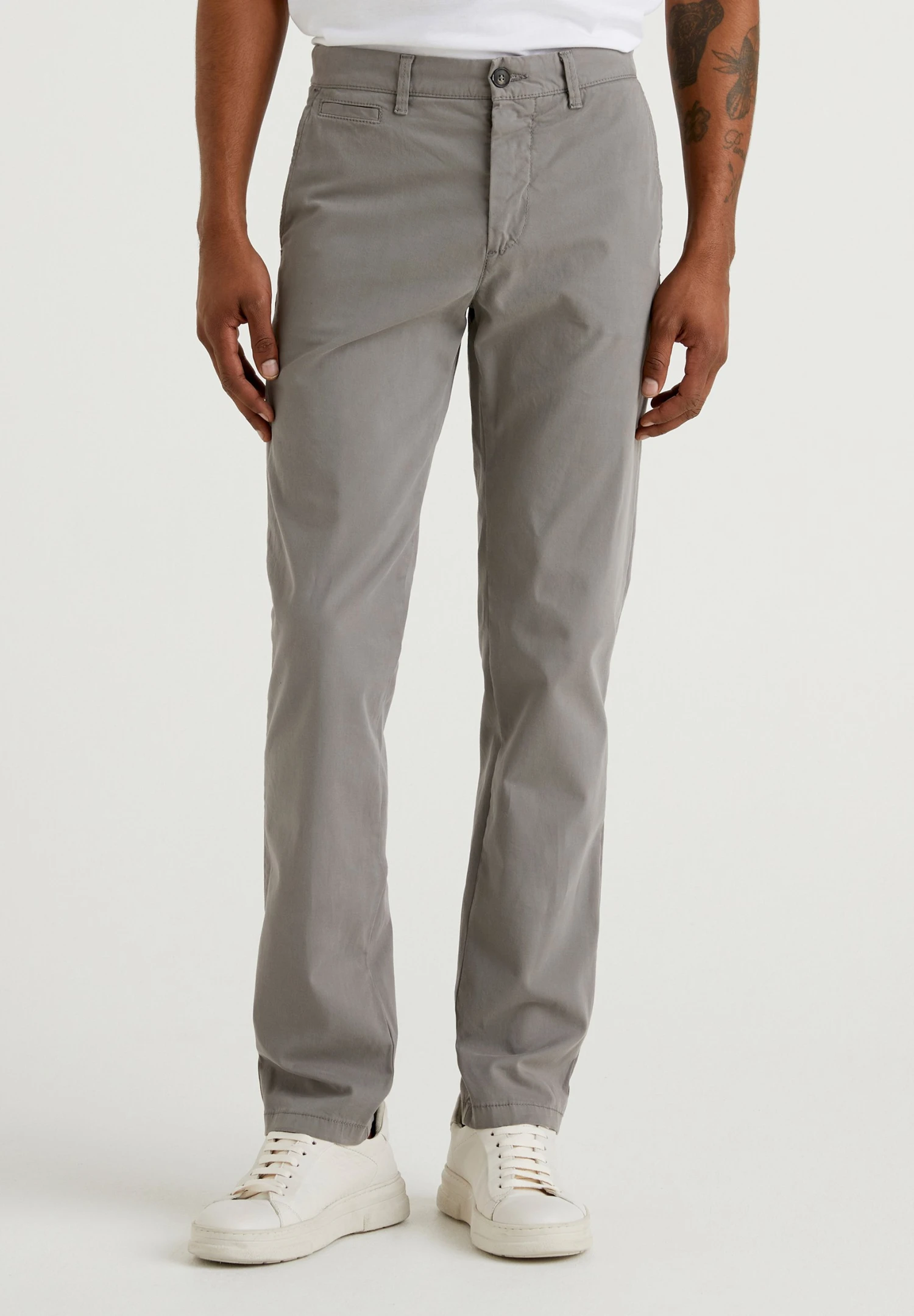 ChinoGrey Uomo Pantaloni 4BE22E032-C11 1 ChinoGrey Uomo Pantaloni 4BE22E032-C11