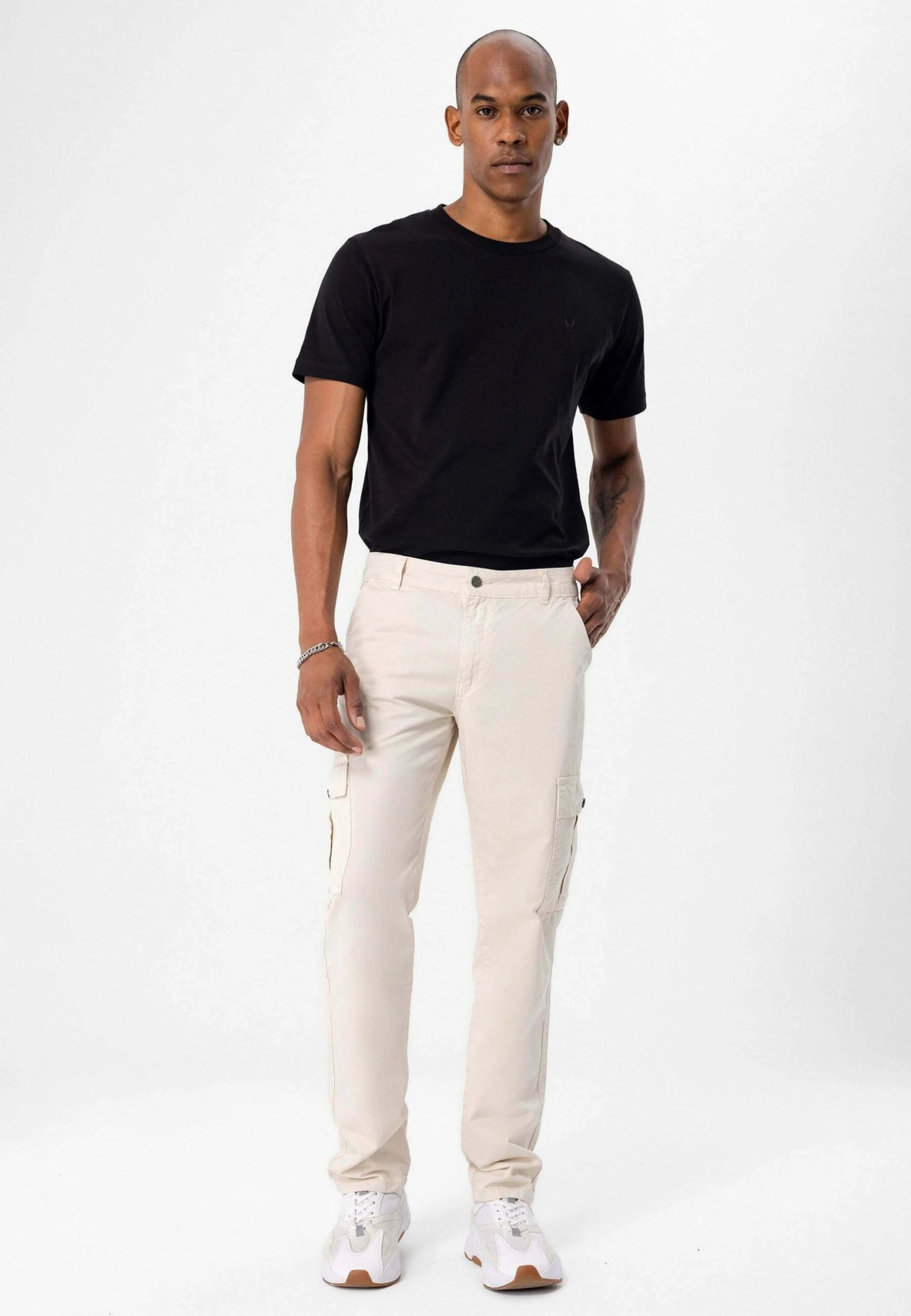 Pantaloni CargoBeige Uomo Pantaloni D8522E000-B11 2 Pantaloni CargoBeige Uomo Pantaloni D8522E000-B11 - immagine 2