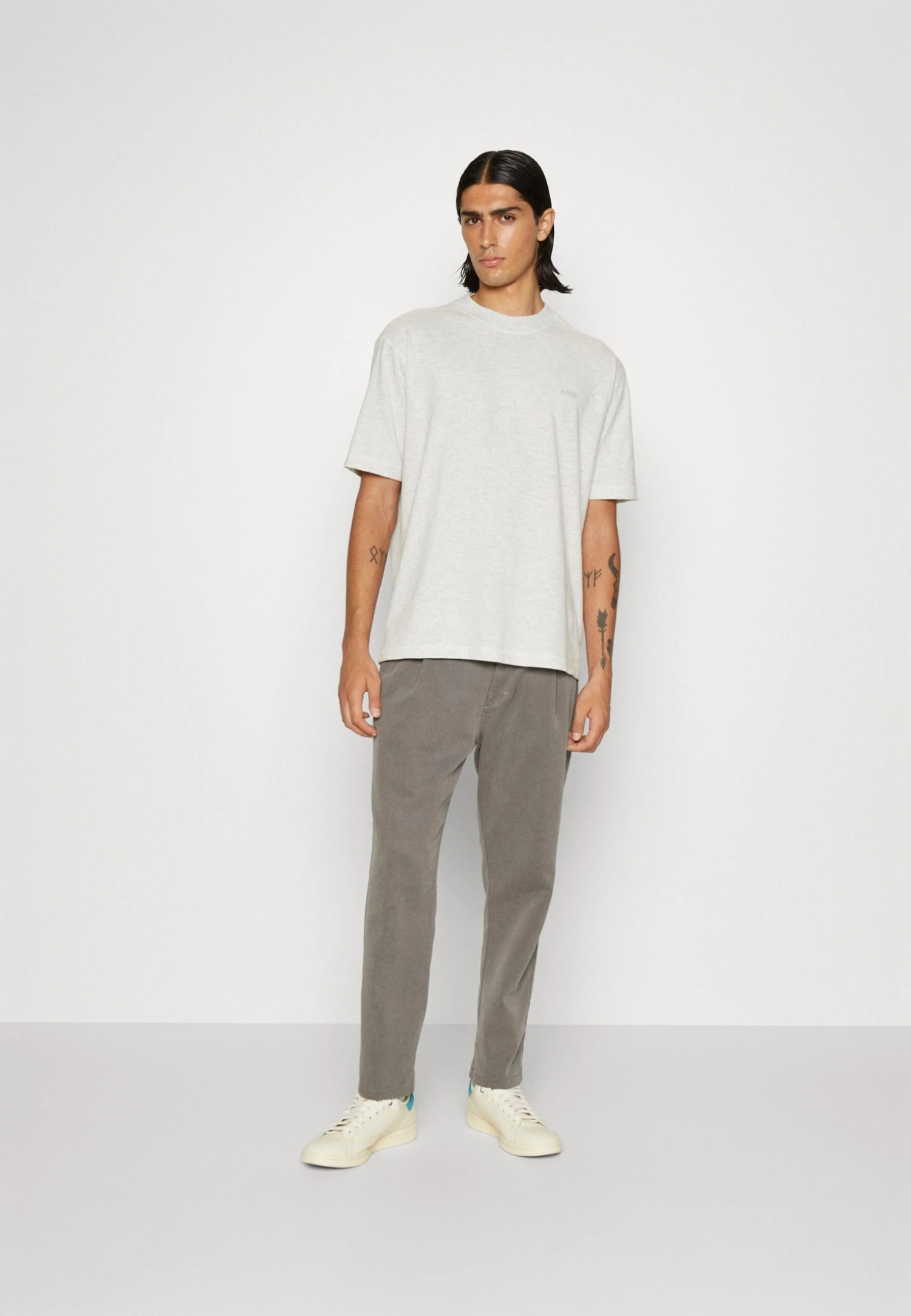 Boss TeglitchstitchT-Shirt BasicLight Pastel Grey Uomo T-shirt E Polo BB122O0XV-C11 5 Boss TeglitchstitchT-Shirt BasicLight Pastel Grey Uomo T-shirt E Polo BB122O0XV-C11 - immagine 5