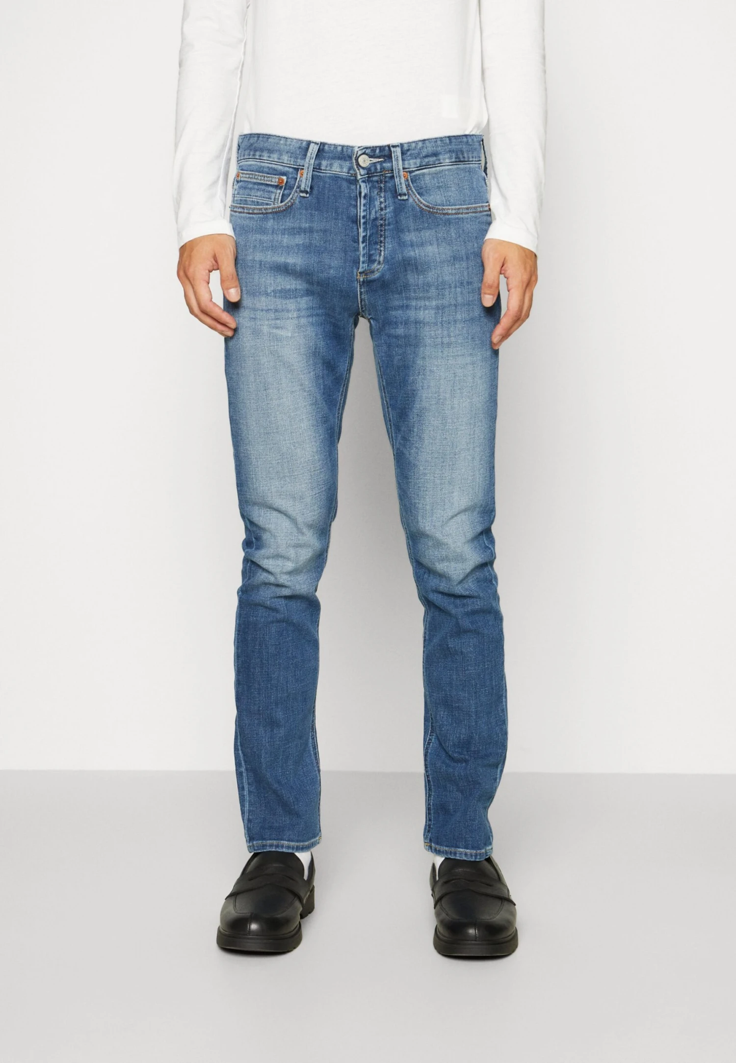 Denham RazorJeans Slim FitMid Blue Uomo Jeans DE422G09D-K11 3 Denham RazorJeans Slim FitMid Blue Uomo Jeans DE422G09D-K11 - immagine 3