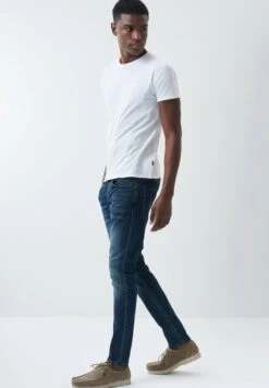 Jeans Slim Fit - Green 9 Jeans Slim Fit - Green -Vendite Boss 74ce67c65f974b1b92d664ef8f57a2e5