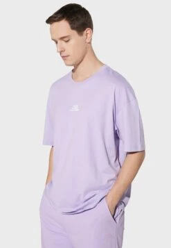 T-Shirt Con StampaLilac Uomo T-shirt E Polo A7T22O04D-I11 -Vendite Boss 76a1b829e5094e79bce44daf9263c126