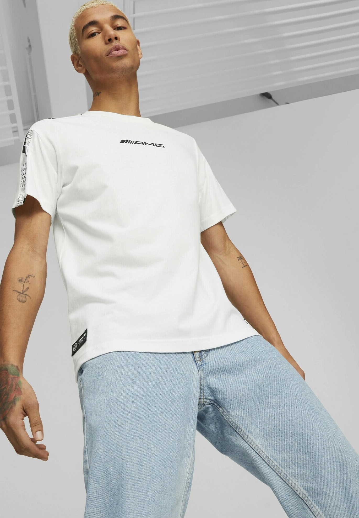 Puma Mercedes-Amg Petronas Motorsport Mt7 - T-Shirt Con Stampa - White 2 Puma Mercedes-Amg Petronas Motorsport Mt7 - T-Shirt Con Stampa - White - immagine 2