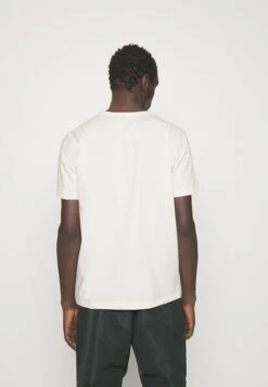 Iceberg T-Shirt Con Stampa - Avorio 7 Iceberg T-Shirt Con Stampa - Avorio -Vendite Boss 7d57c6dbd6f149e1a1dd2b43a9c67bf2