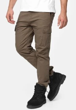Indicode Jeans Pantaloni Cargo - Army 9 Indicode Jeans Pantaloni Cargo - Army -Vendite Boss 84f47702e44342d0aa8e4ddb9b2070c5