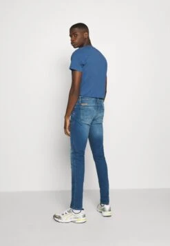 Blend Bhecho Fit MultiflexJeans Skinny FitDenim Middle Blue Uomo Jeans BL522G03T-K11 7 Blend Bhecho Fit MultiflexJeans Skinny FitDenim Middle Blue Uomo Jeans BL522G03T-K11 -Vendite Boss 850079167c1e4f9c8d7fd0119687d40f