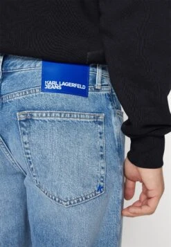 Karl Lagerfeld Jeans StraightJeans A SigarettaLight Blue Uomo Jeans K3W22G00S-K11 11 Karl Lagerfeld Jeans StraightJeans A SigarettaLight Blue Uomo Jeans K3W22G00S-K11 -Vendite Boss 8d50916094de40918107f1a0b6378175