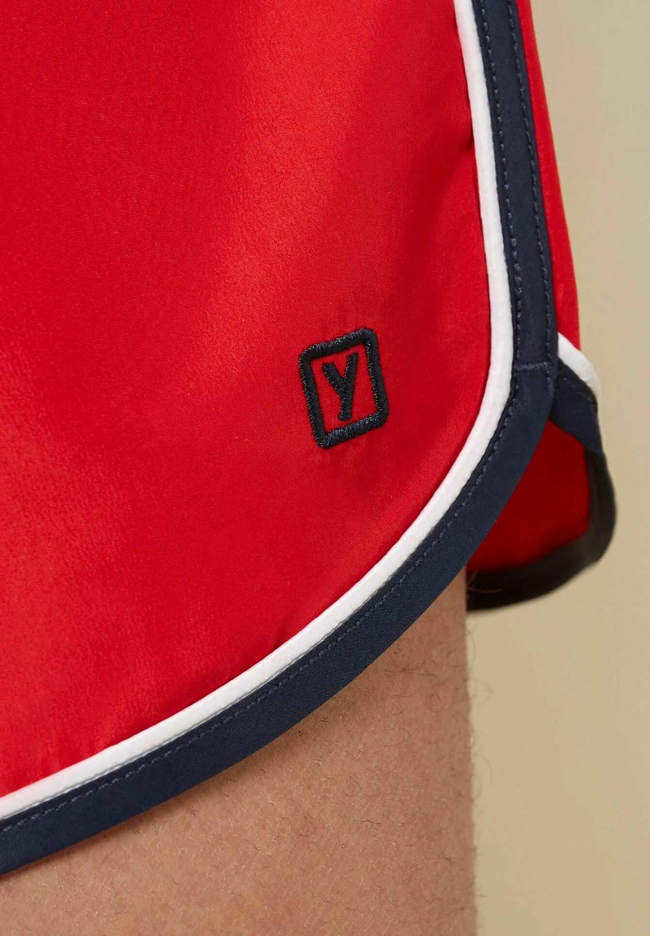 Yamamay PassepartoutShorts Da MareRosso Carminio Uomo Moda Mare 0YA82H002-G11 3 Yamamay PassepartoutShorts Da MareRosso Carminio Uomo Moda Mare 0YA82H002-G11 - immagine 3