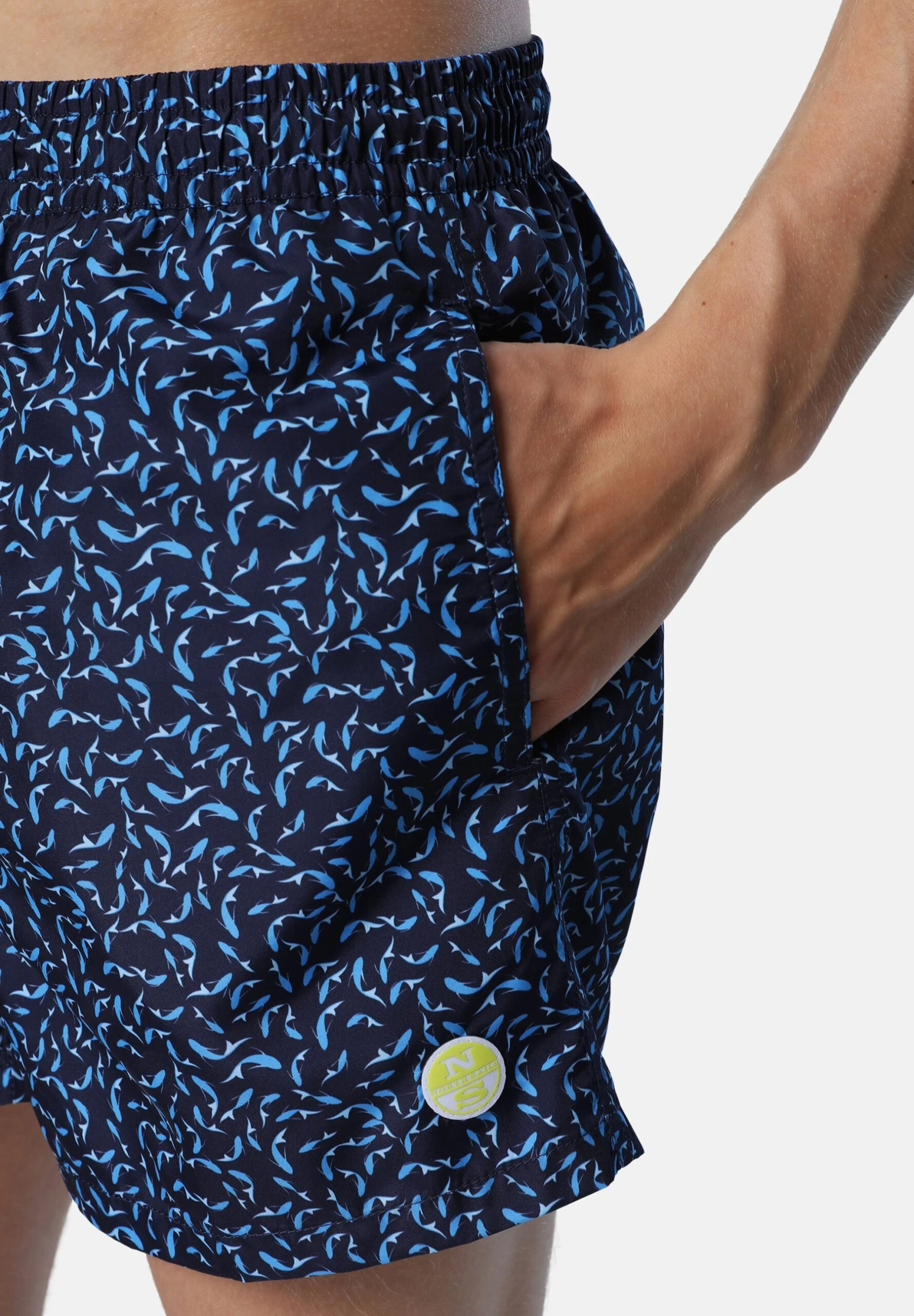 North Sails Mit Ozean PrintShorts Da MareDunkelblau Uomo Moda Mare NO682H019-K13 4 North Sails Mit Ozean PrintShorts Da MareDunkelblau Uomo Moda Mare NO682H019-K13 - immagine 4