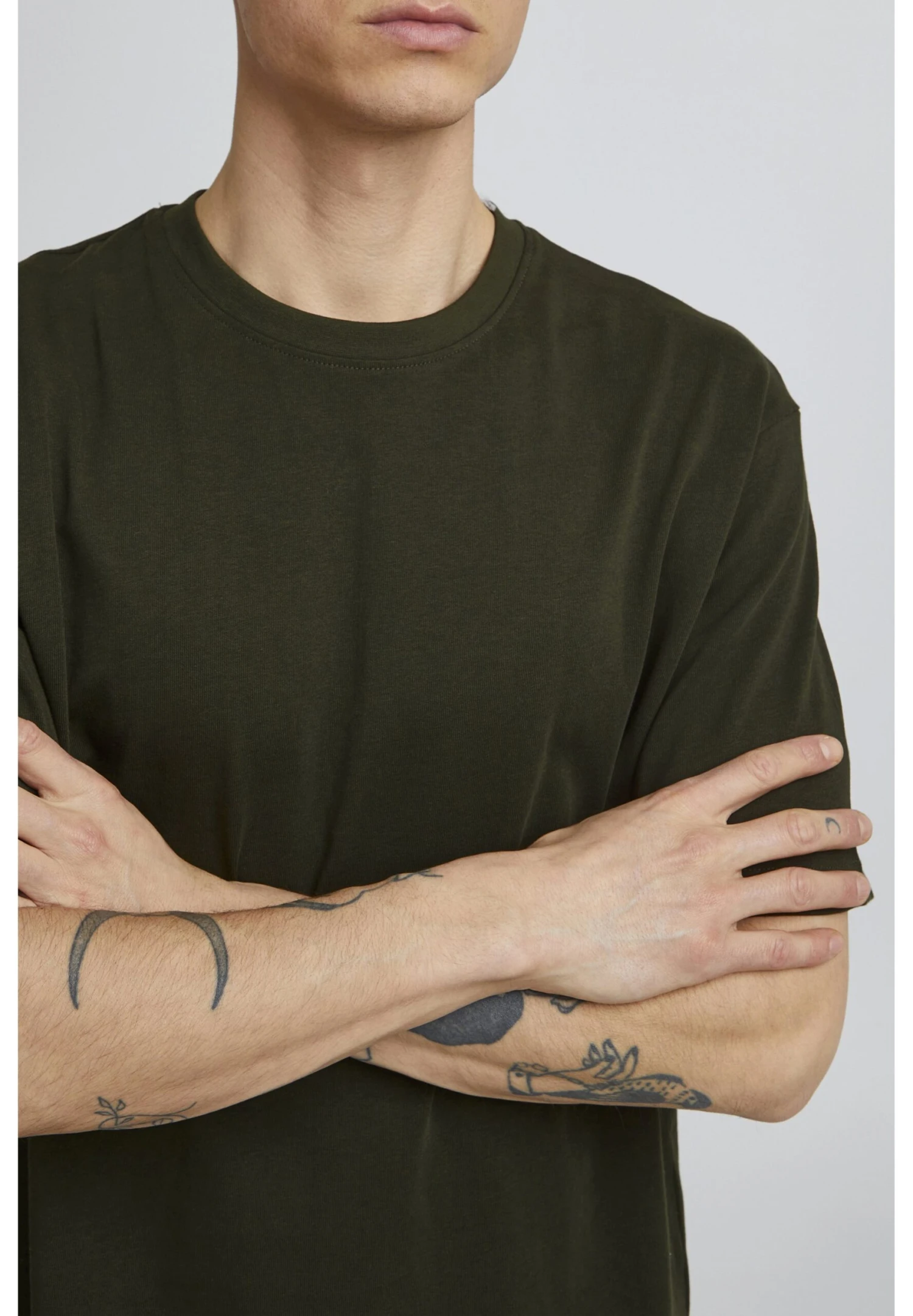 Solid Cadel - T-Shirt Basic - Rosin 4 Solid Cadel - T-Shirt Basic - Rosin - immagine 4