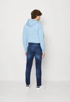 Jack & Jones Jjiglenn FoxJeans Slim FitBlue Denim Uomo Jeans JA222G1VF-K11 -Vendite Boss 9aad648a819442878d97978a2549bb66