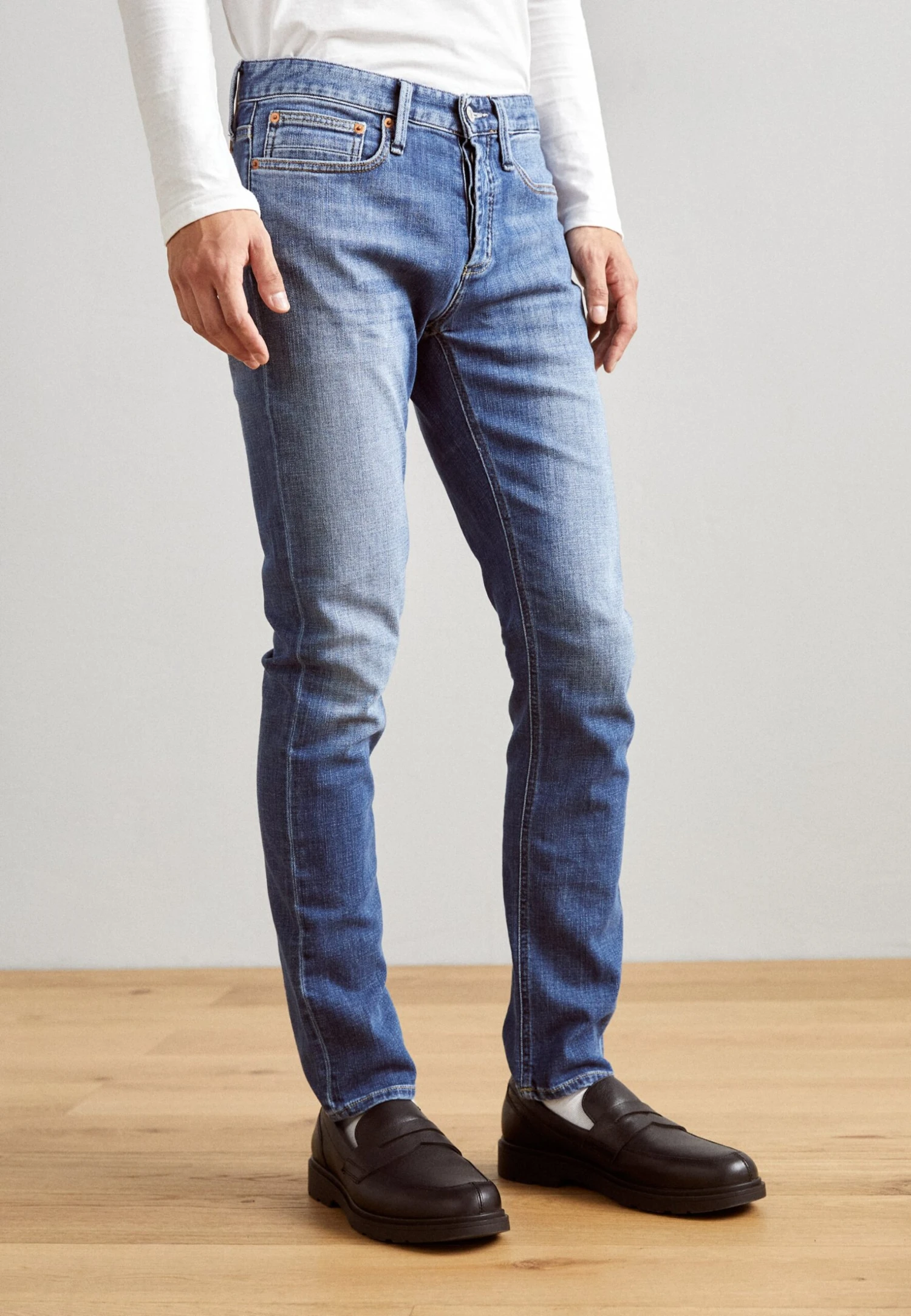 Denham RazorJeans Slim FitMid Blue Uomo Jeans DE422G09D-K11 1 Denham RazorJeans Slim FitMid Blue Uomo Jeans DE422G09D-K11
