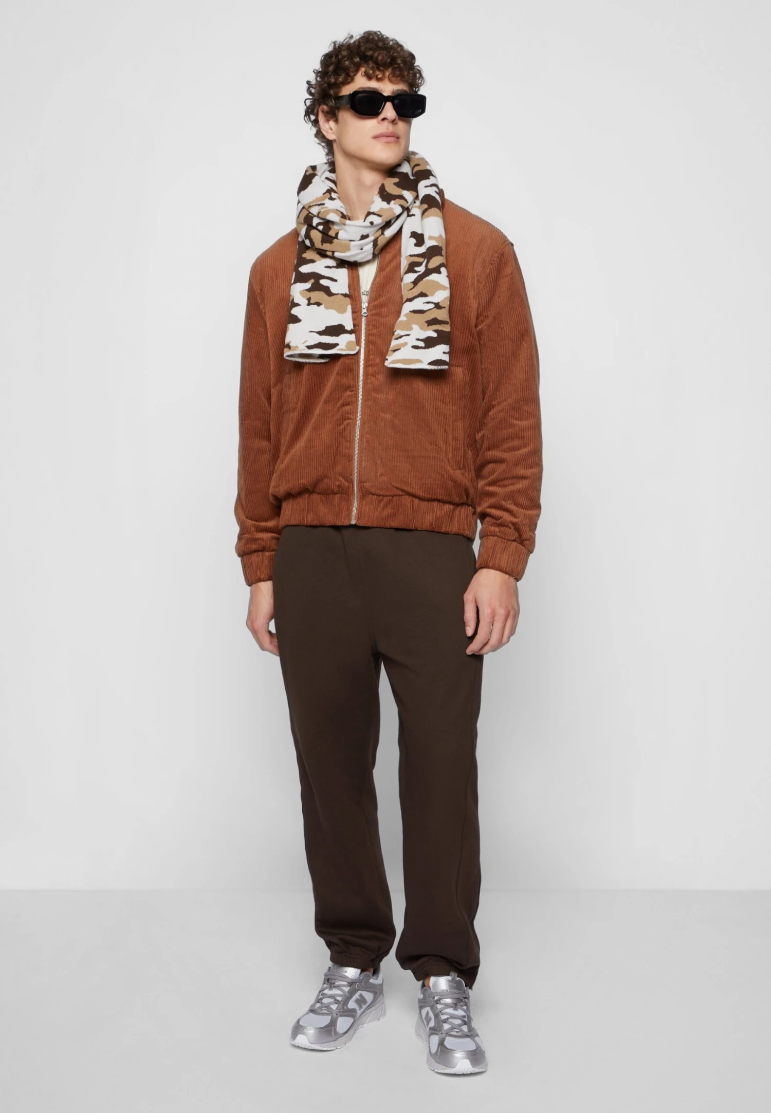 URBAN CLASSICS Sweatpants SpPantaloni SportiviBrown Uomo Pantaloni UR622J002-O11 2 URBAN CLASSICS Sweatpants SpPantaloni SportiviBrown Uomo Pantaloni UR622J002-O11 - immagine 2