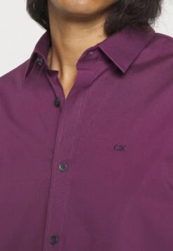 Calvin Klein Stretch Slim Shirt - Camicia Elegante - Italian Plum 11 Calvin Klein Stretch Slim Shirt - Camicia Elegante - Italian Plum -Vendite Boss e3ea6a93fa7f41678e99ce114b0345c4