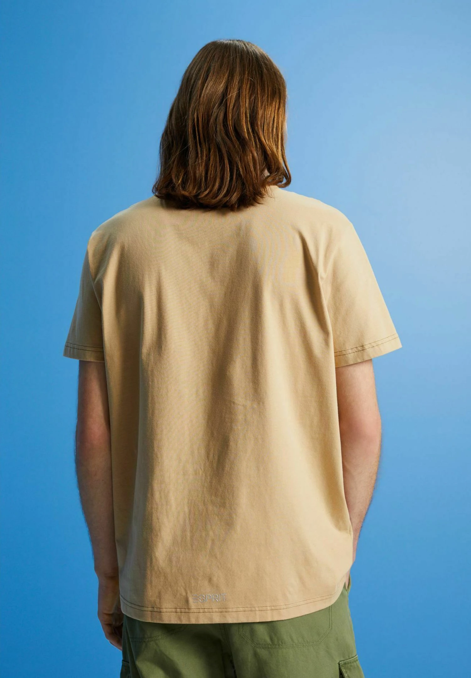 ESPRIT Mit DelfinprintT-Shirt BasicSand Uomo T-shirt E Polo ES122O130-B11 3 ESPRIT Mit DelfinprintT-Shirt BasicSand Uomo T-shirt E Polo ES122O130-B11 - immagine 3