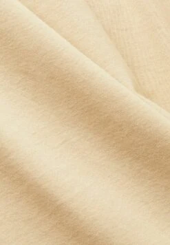 ESPRIT Mit DelfinprintT-Shirt BasicSand Uomo T-shirt E Polo ES122O130-B11 13 ESPRIT Mit DelfinprintT-Shirt BasicSand Uomo T-shirt E Polo ES122O130-B11 -Vendite Boss ec578cde1b494292b459d38a121c47ff