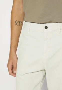 Boss Statum-2-ZPantaloniLight Pastel Grey Uomo Pantaloni BB122E0XN-C11 13 Boss Statum-2-ZPantaloniLight Pastel Grey Uomo Pantaloni BB122E0XN-C11 -Vendite Boss f484d9539d74453c890a025276380d78