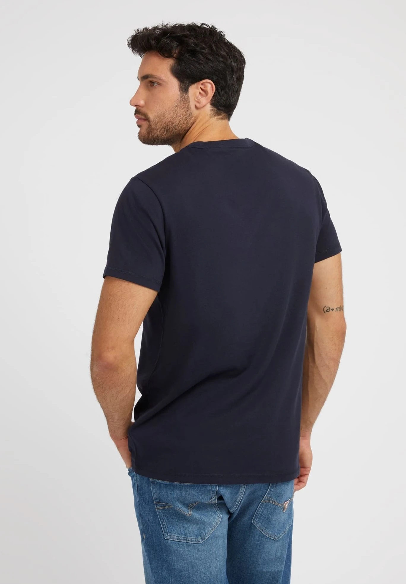 Guess Ss Cn Shaded TriangleT-Shirt Con StampaBlau Uomo T-shirt E Polo GU122O11W-K11 3 Guess Ss Cn Shaded TriangleT-Shirt Con StampaBlau Uomo T-shirt E Polo GU122O11W-K11 - immagine 3