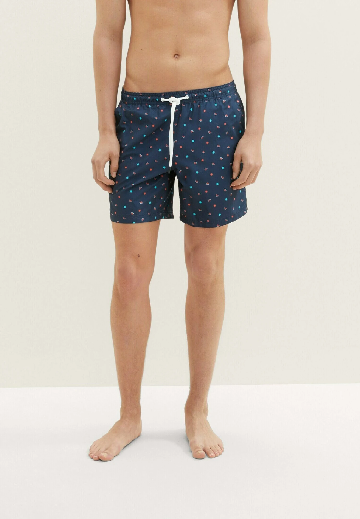 TOM TAILOR Denim Mit Allover-PrintShorts Da MareNavy Melon Sun Print Uomo Moda Mare TO782H00B-K11 5 TOM TAILOR Denim Mit Allover-PrintShorts Da MareNavy Melon Sun Print Uomo Moda Mare TO782H00B-K11 - immagine 5