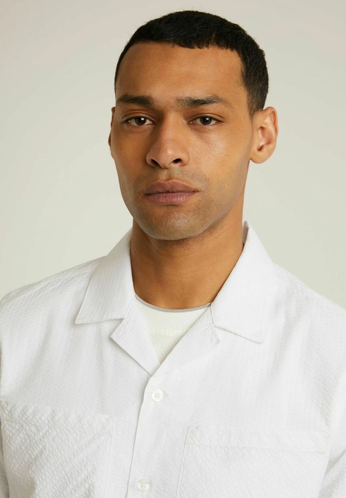 Bizz.S SeersCamiciaWhite Uomo Camicie CZ522D01D-A11 3 Bizz.S SeersCamiciaWhite Uomo Camicie CZ522D01D-A11 - immagine 3