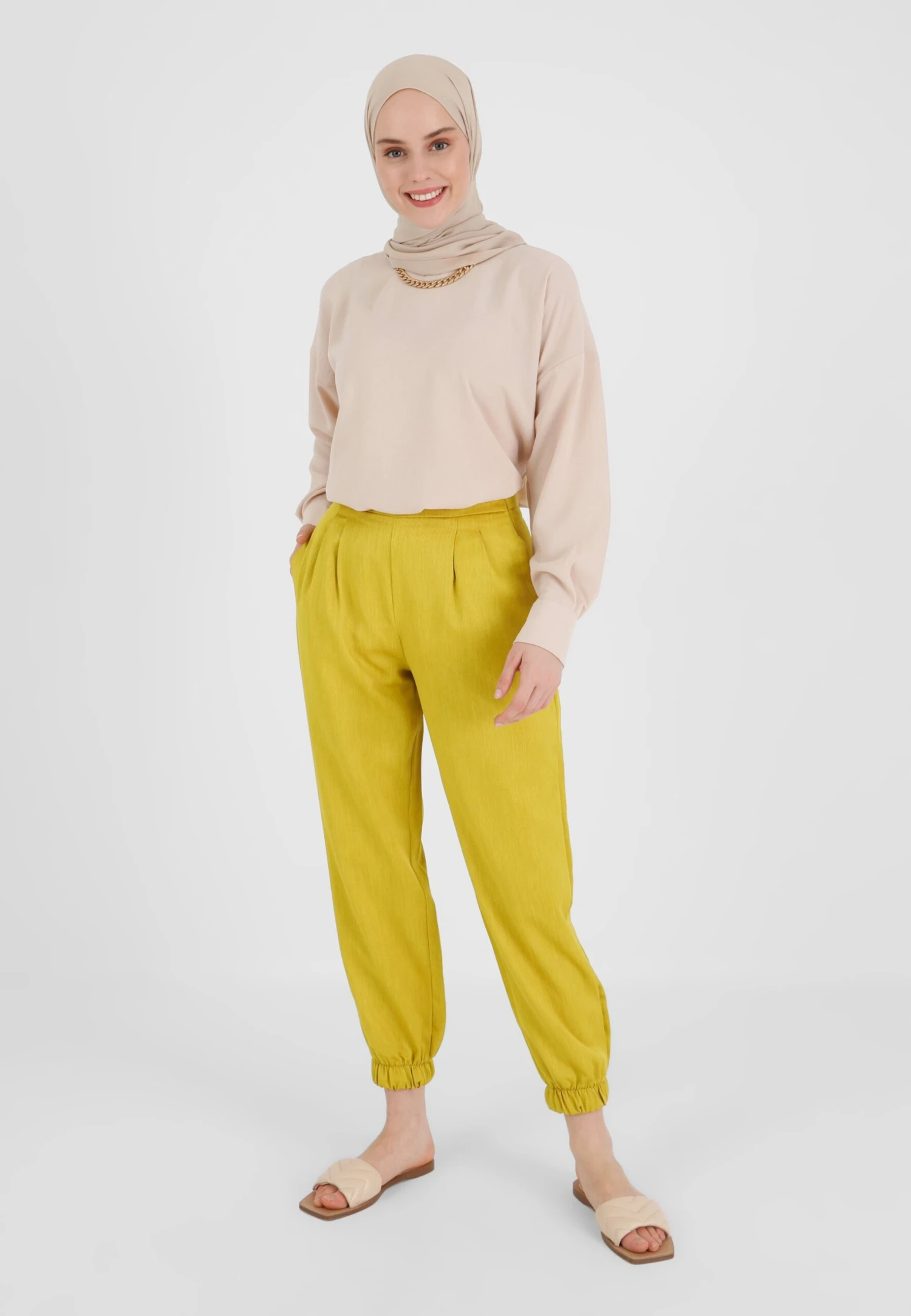 Refka - Pantaloni Sportivi - Olive 1 Refka - Pantaloni Sportivi - Olive